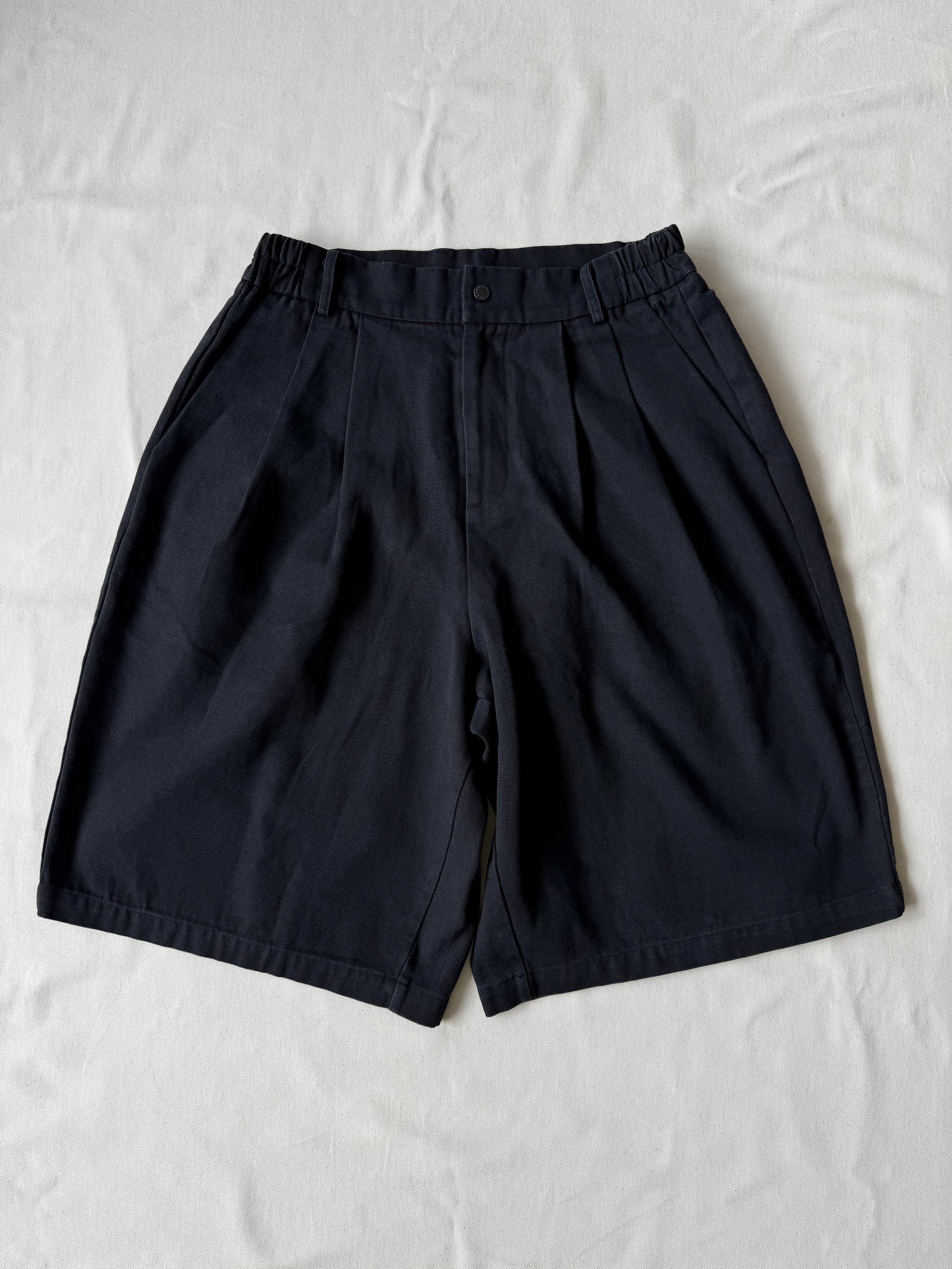 Yausye Pleated Balloon Shorts