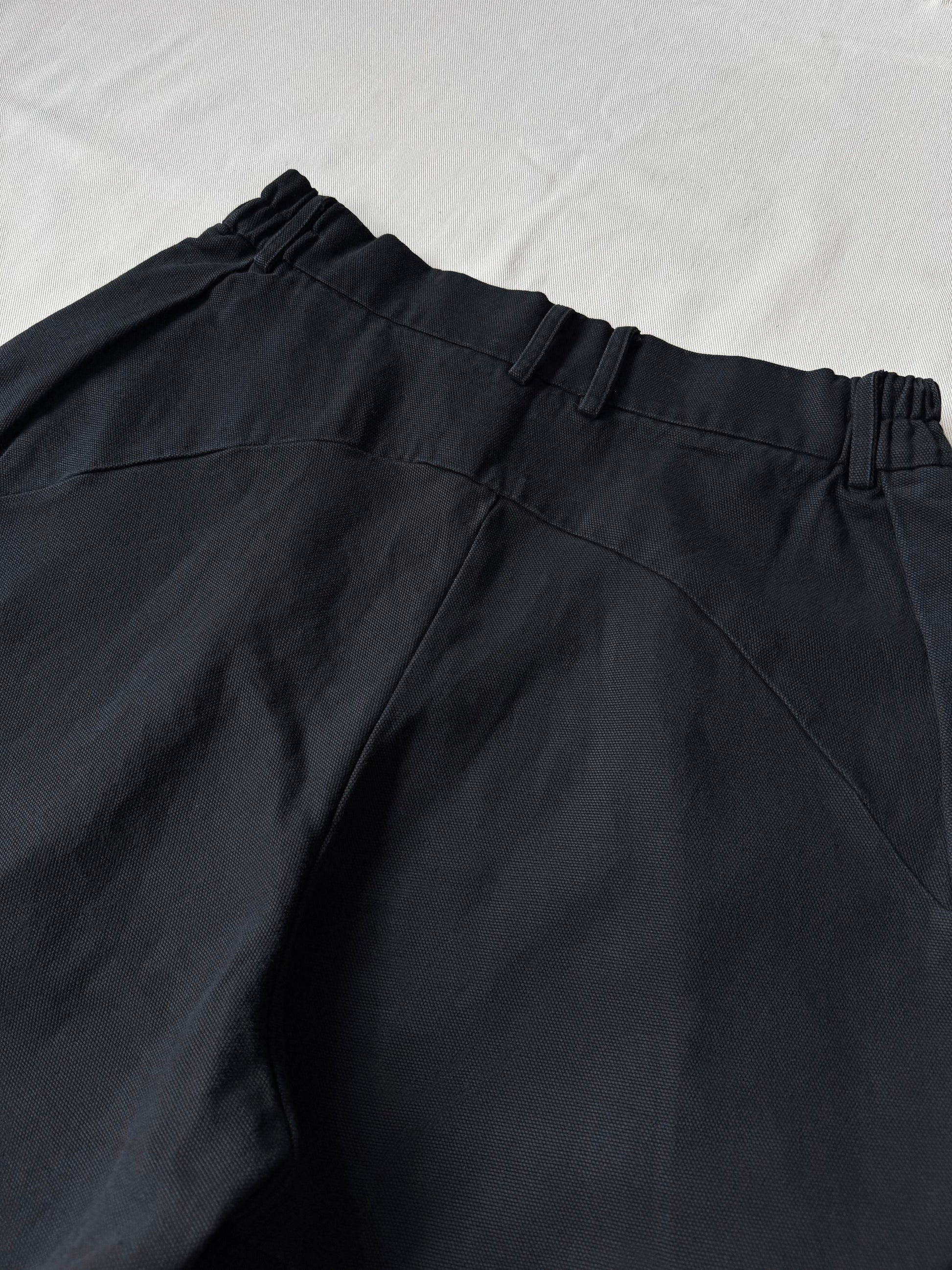 Yausye Pleated Balloon Shorts
