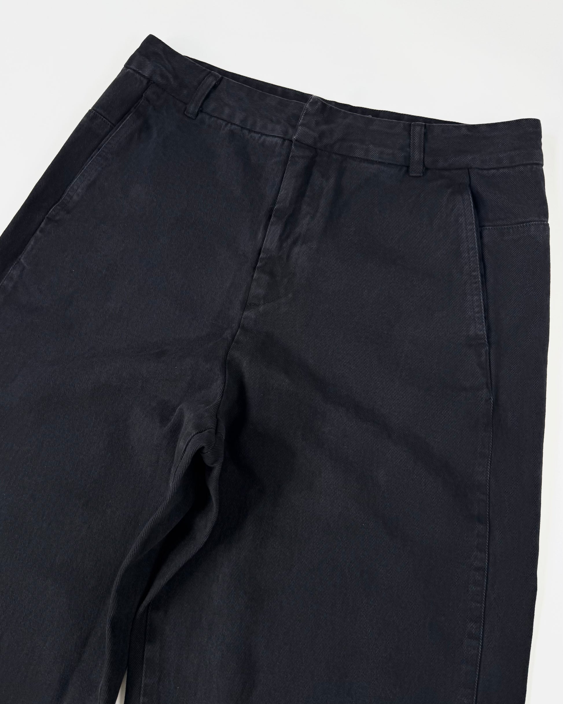 Amomento Garment Dyed Curved Seam Denim