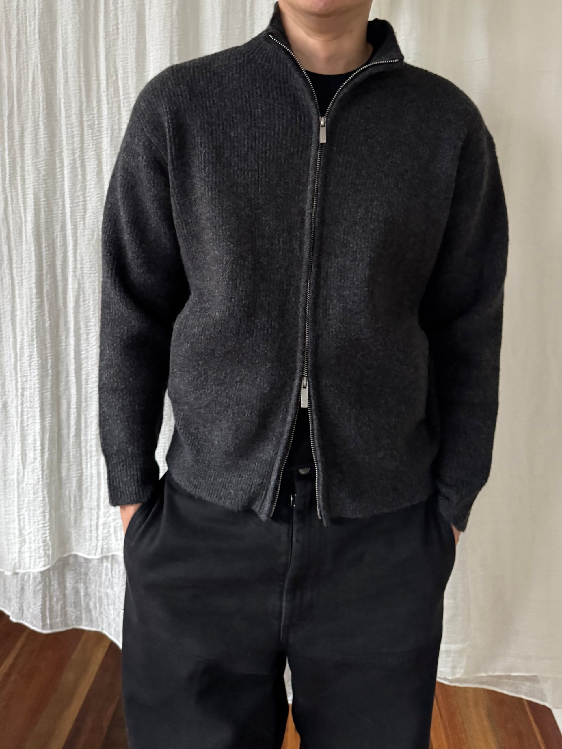 Opicloth Knitted Wool Zip-Up