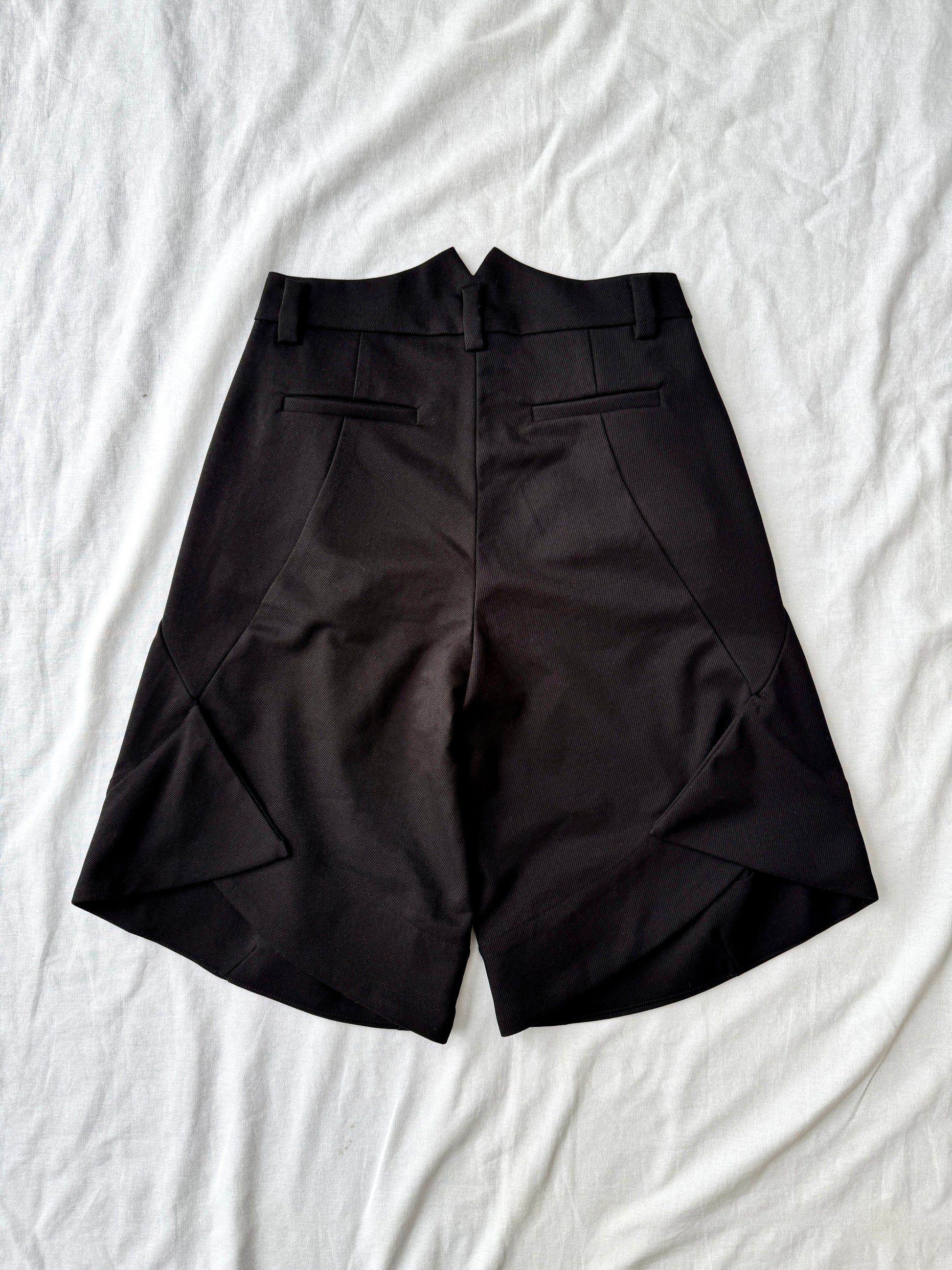 pet-tree-kor Winged Baggy Shorts