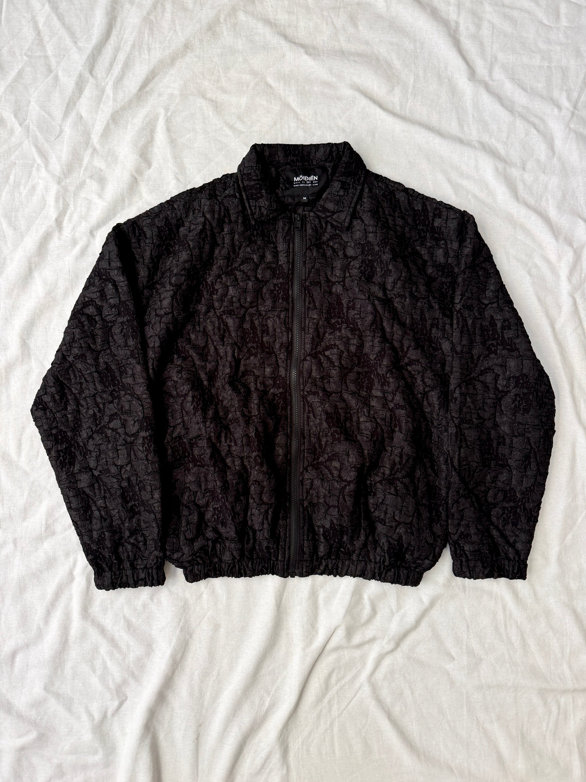 MoiDien Blistered Zip Bomber