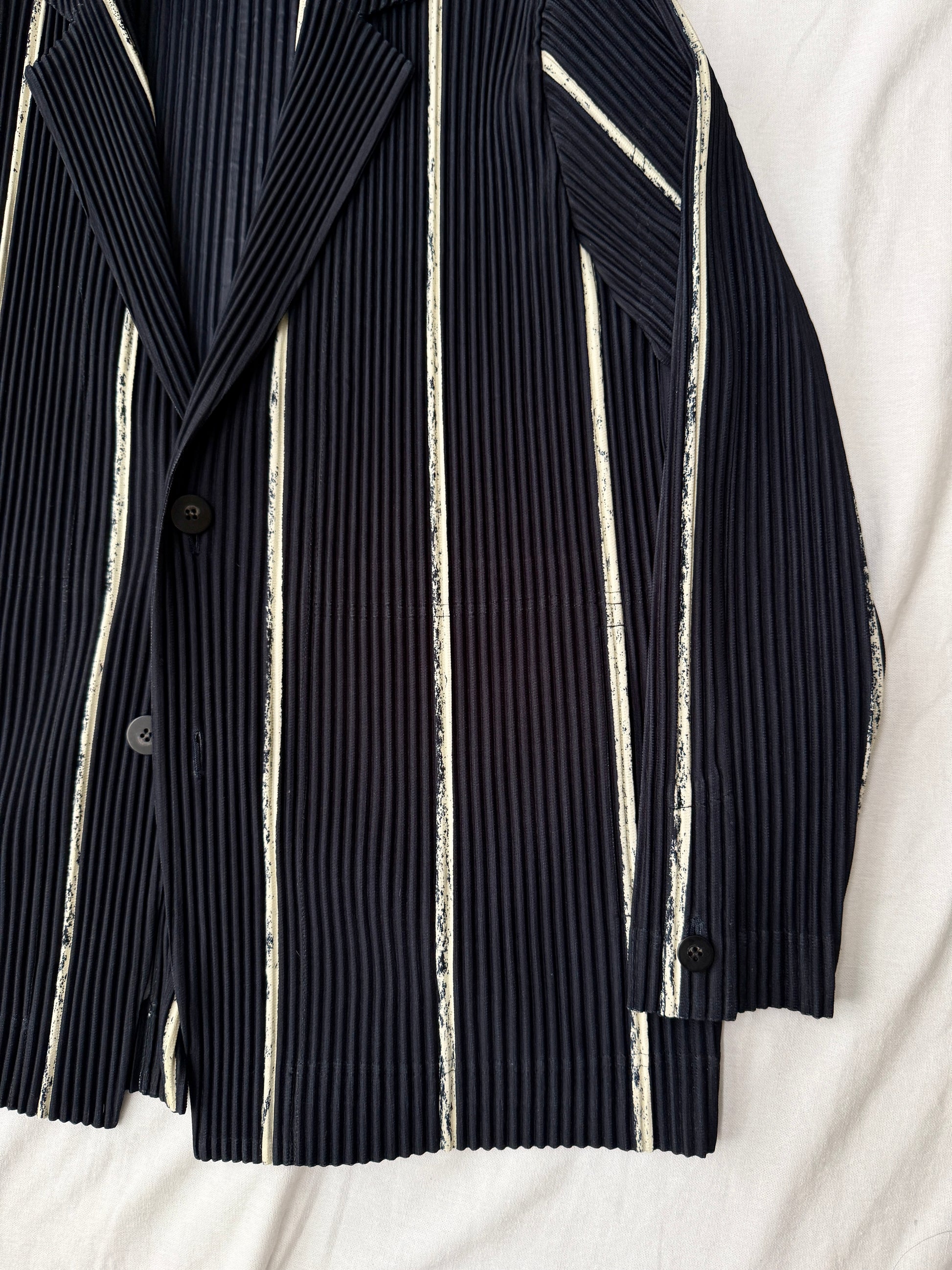 Issey Miyake Homme Plisse Pleated Single Breasted Jacket - Chalkstripe