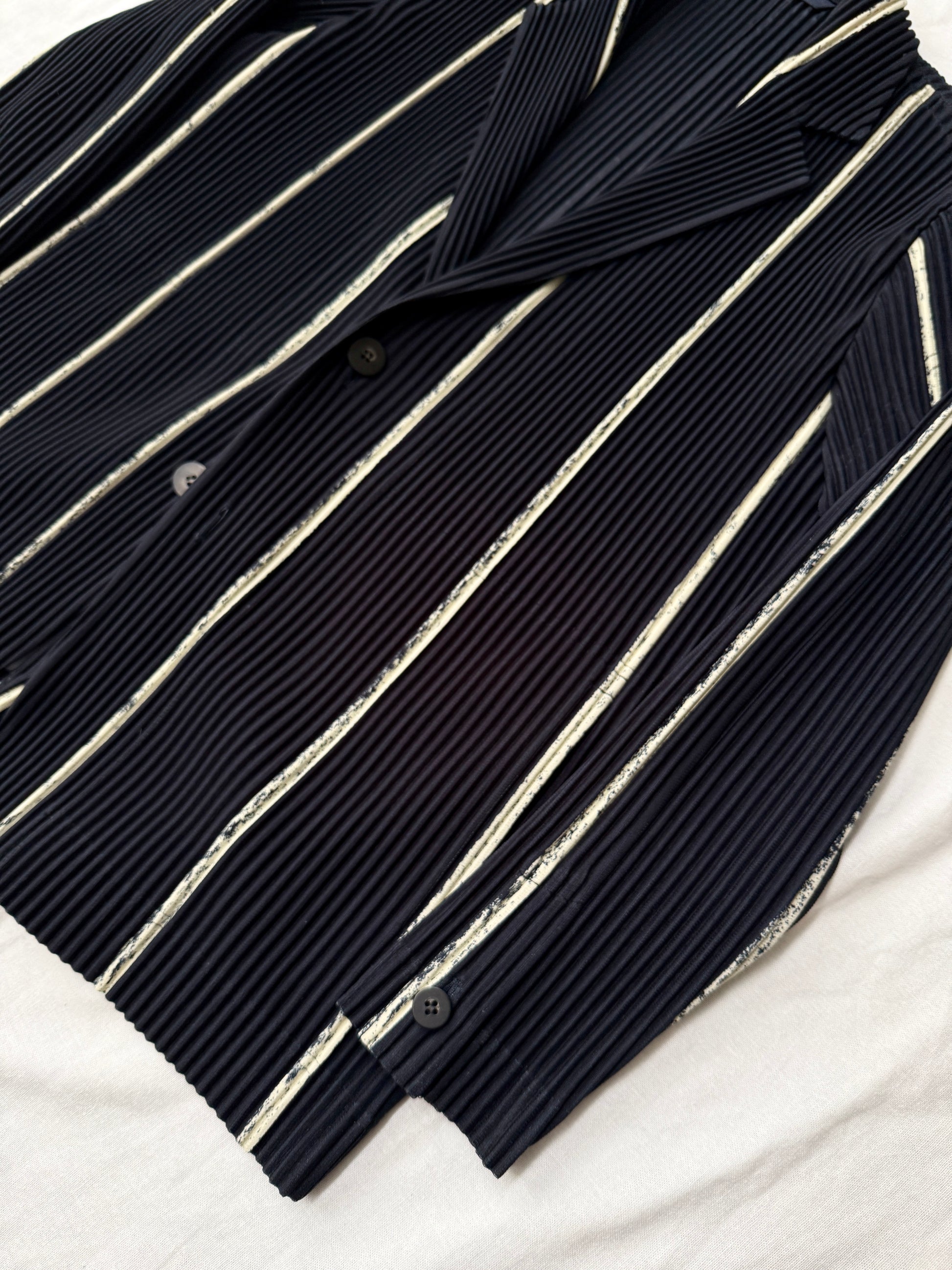 Issey Miyake Homme Plisse Pleated Single Breasted Jacket - Chalkstripe
