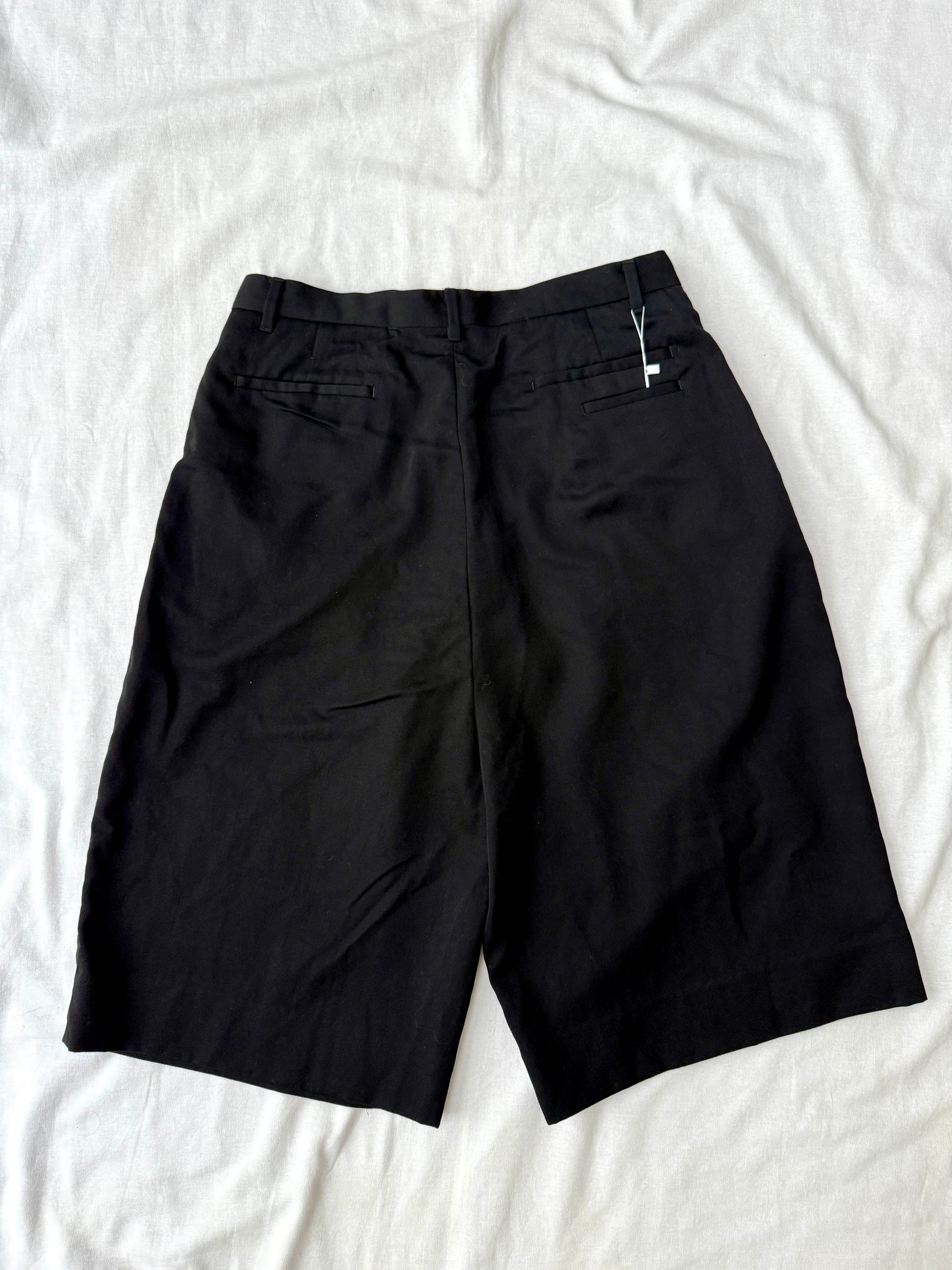 Taro Horiuchi Double Pleated Keyring Wide Shorts