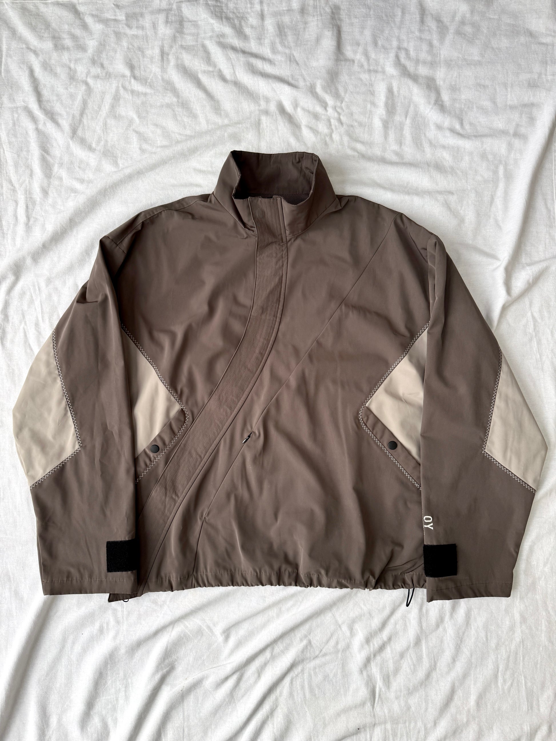 OY Obligue Line Jacket