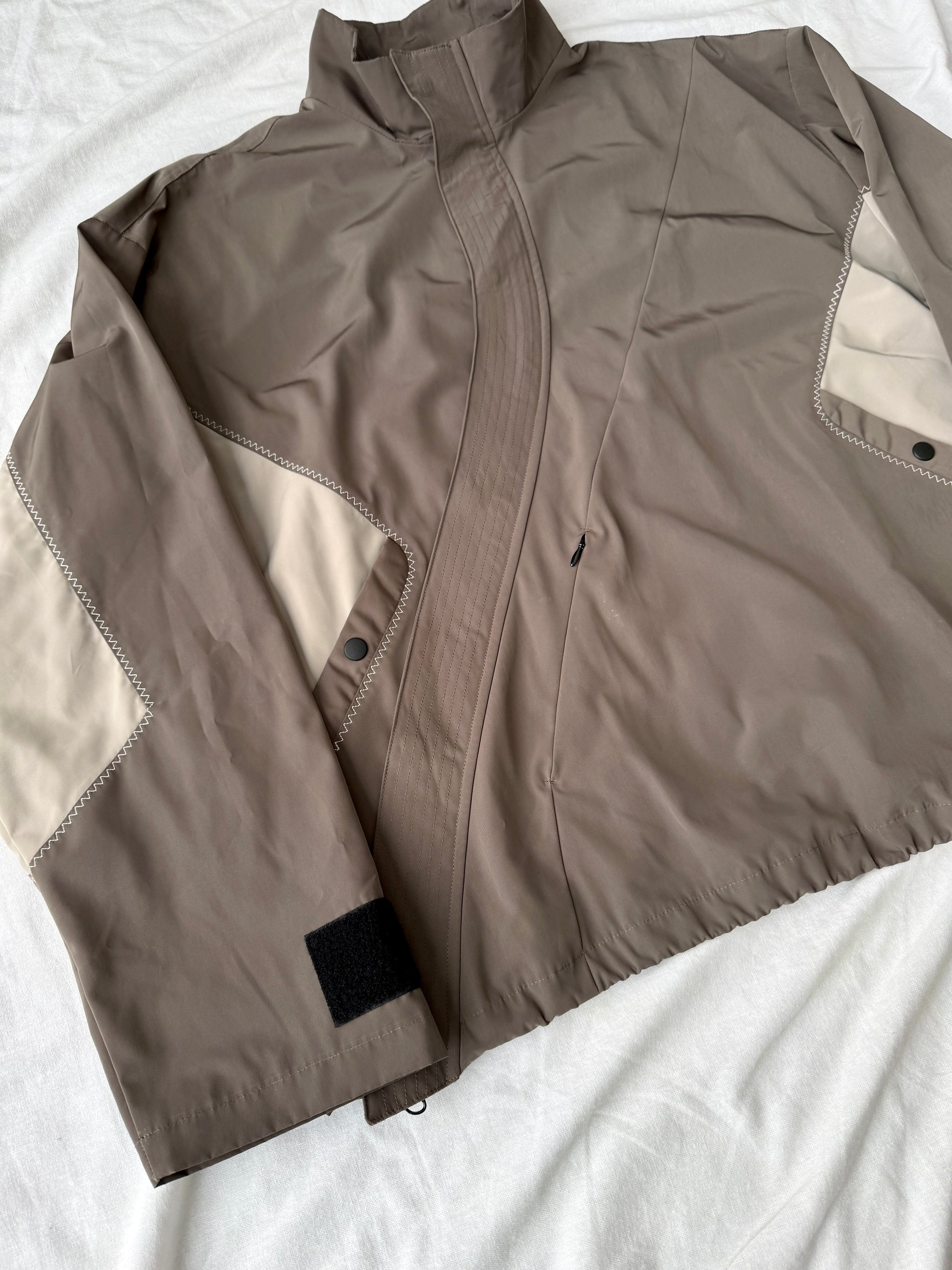 OY Obligue Line Jacket