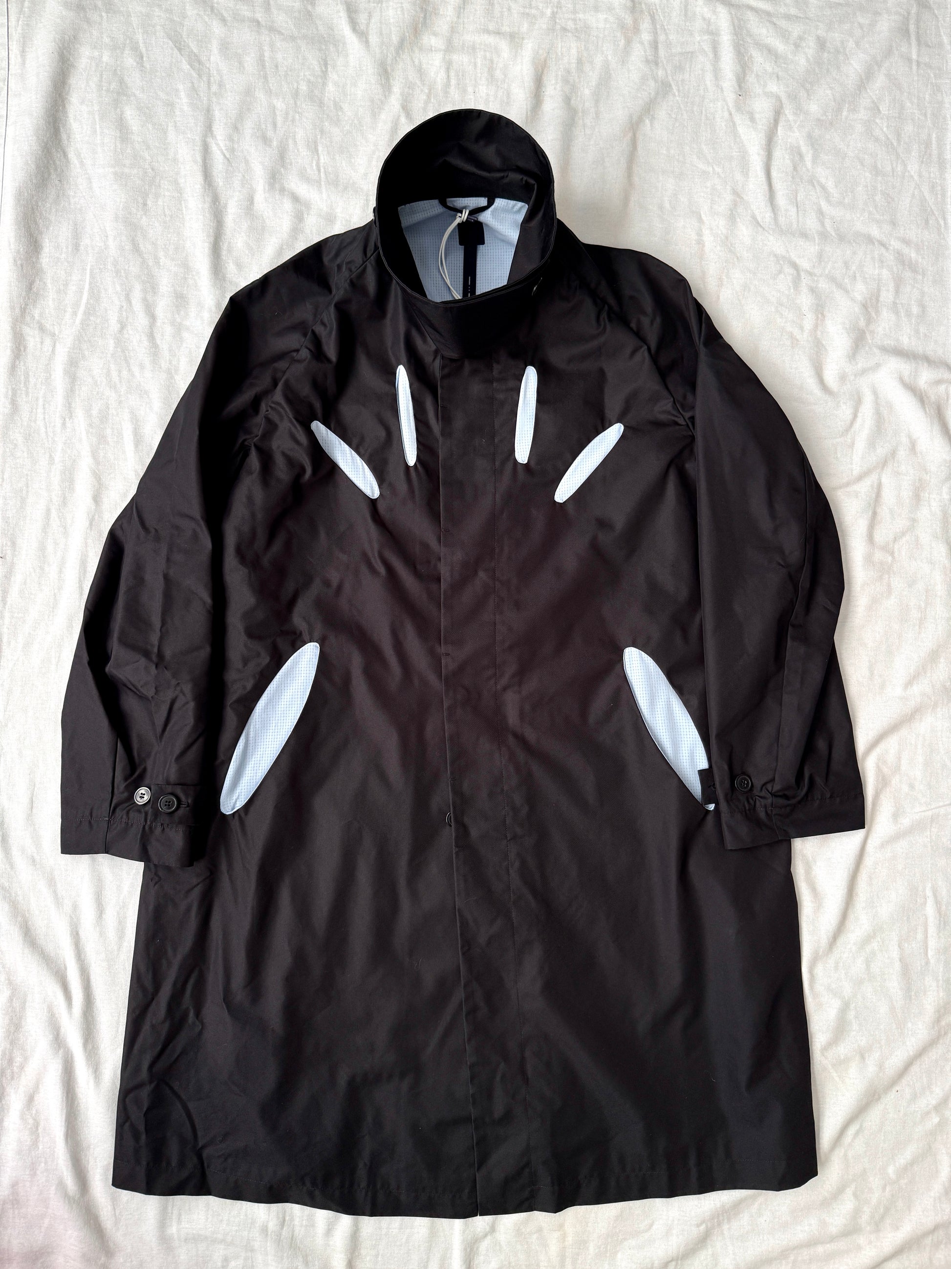 _J.L-A.L_ Aperture Trench Coat