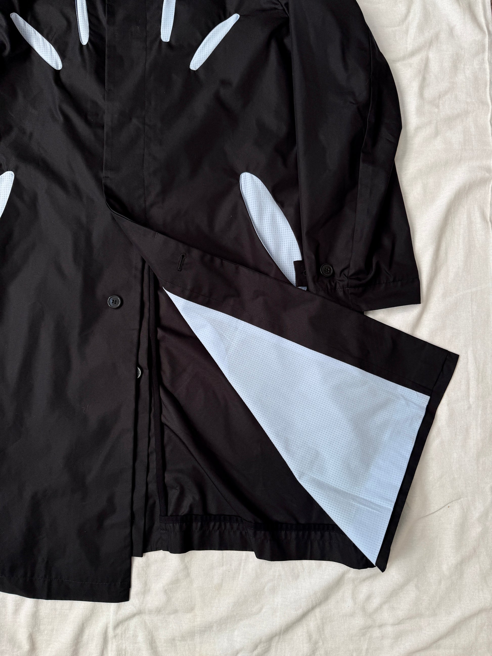 _J.L-A.L_ Aperture Trench Coat