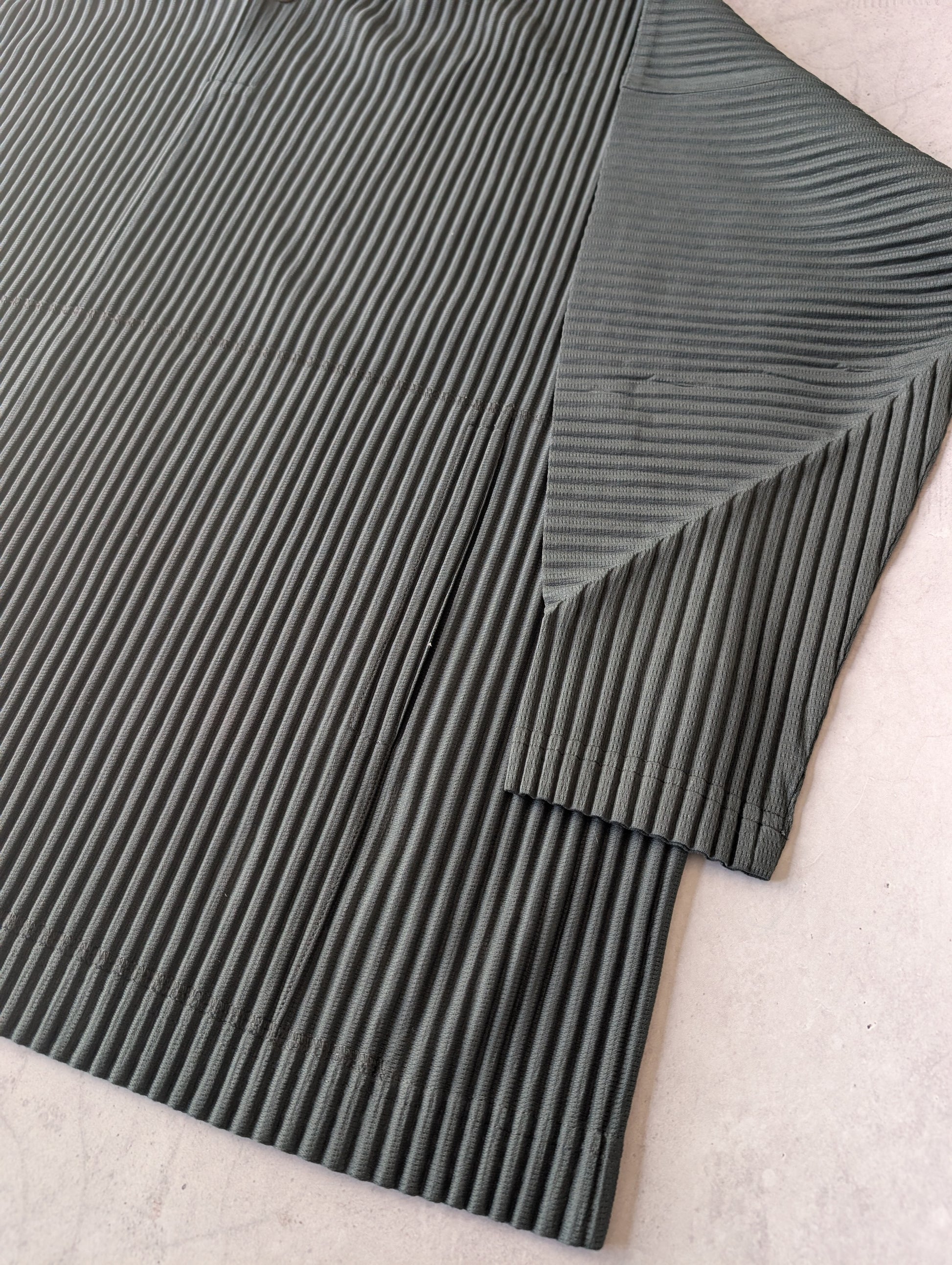 Issey Miyake Homme Plissé HP21JK107 Pleated Hoodie