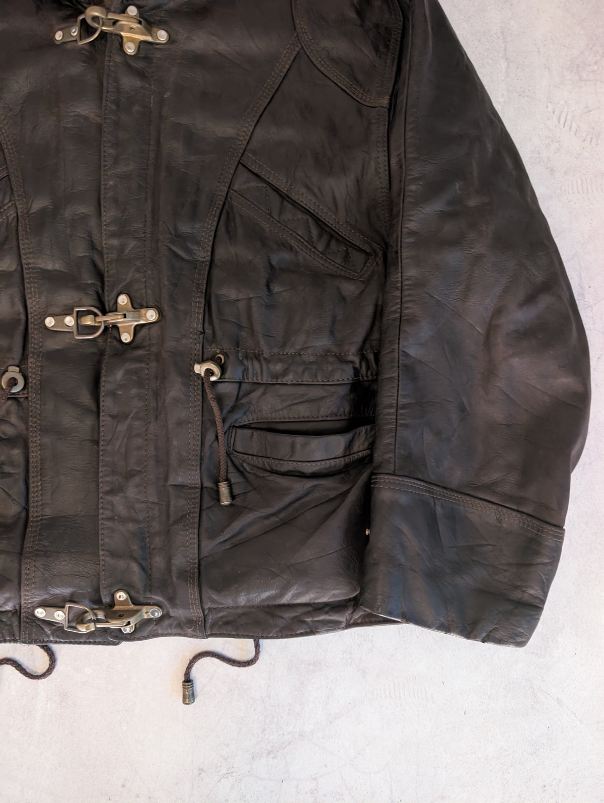 Vintage 1990s Heavyweight Fireman Clasp Leather Jacket