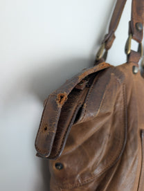 Margiela Line 11 Distressed leather
Shoulder Bag