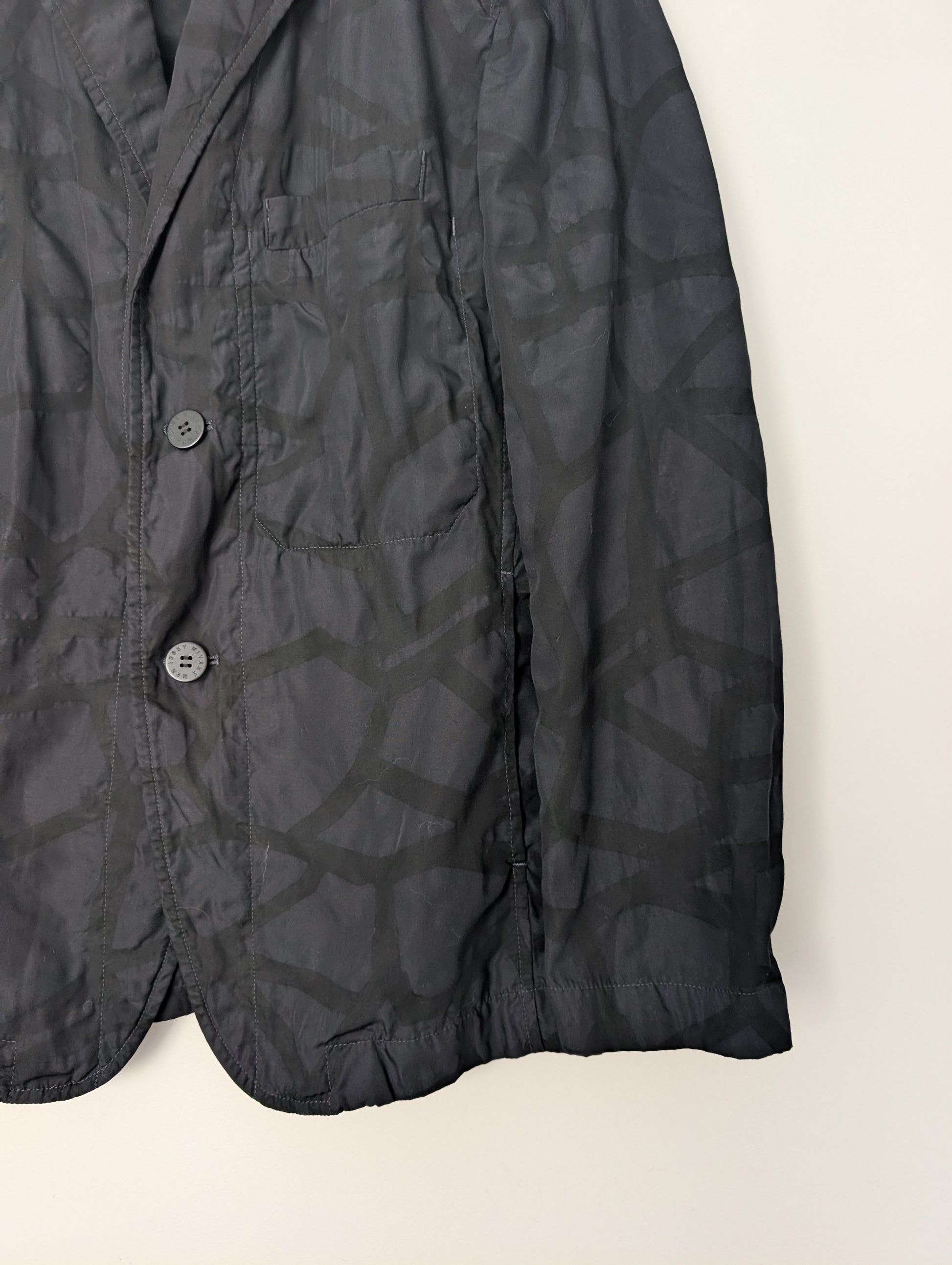 Issey Miyake Thorn Blazer SS2018